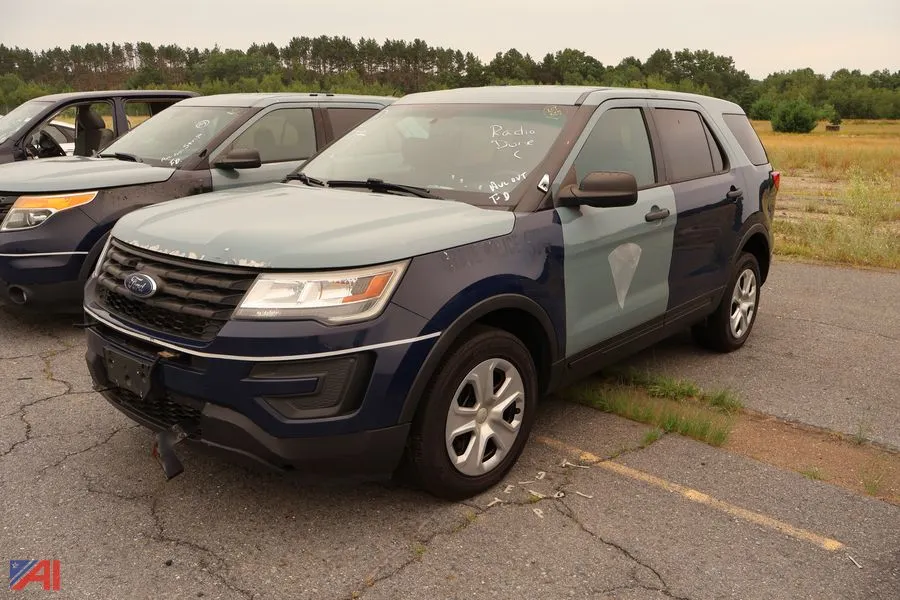 2018 Ford Explorer SUV (0374)