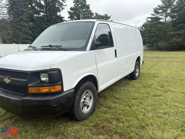 2017 Chevy Express 2500 Cargo Van