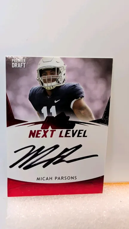 A Micah Parsons Signed 2020 SAGE Premier Draft Trading Card. (SAGE, 2020) An autographed "Next Level Signatures" card numbered NL-MP featuring Linebac