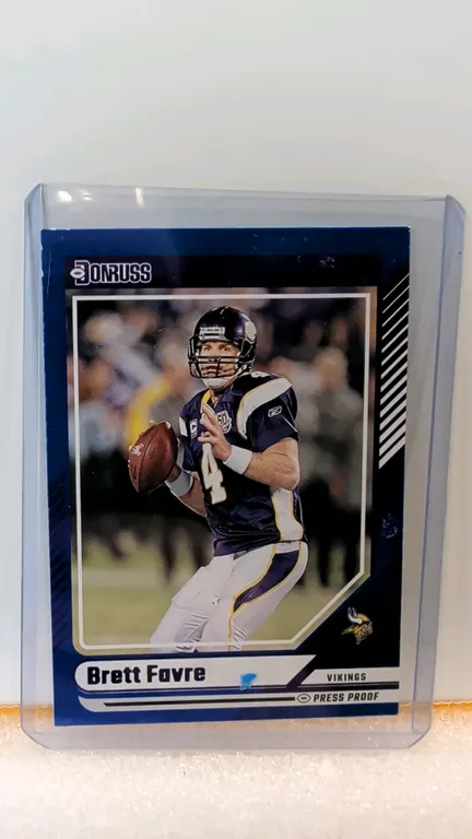 A Brett Favre Donruss Football Press Proof Trading Card. (Panini, 2024) A 2024 Panini Donruss Football Press Proof trading card, No. 185, depicting Br