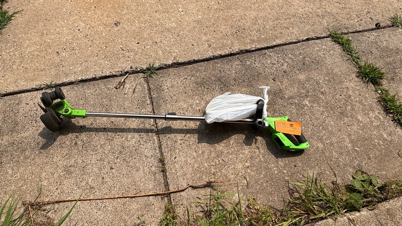 Banmiip 21V Edger