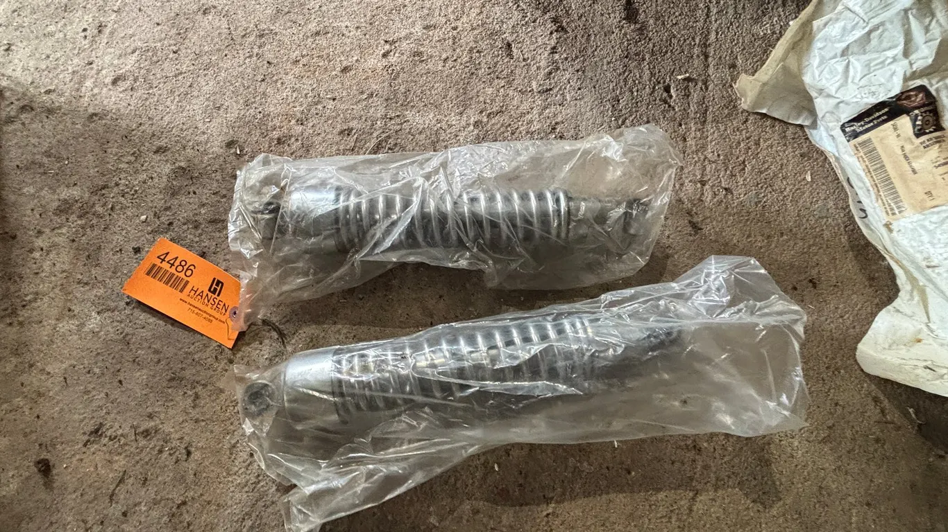 (2) Harley Davidson New Shocks