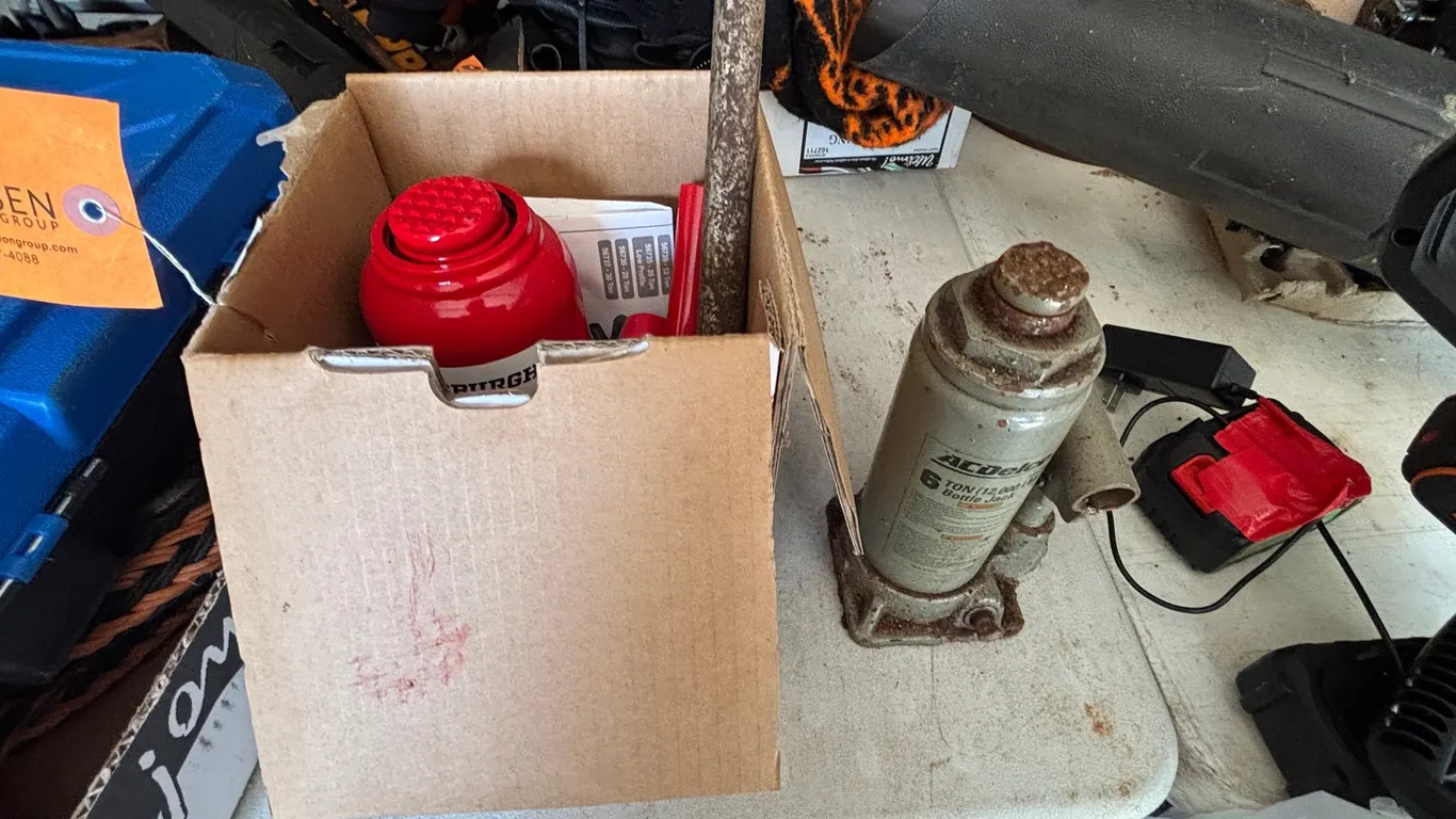 Pittsburgh Bottle Jack