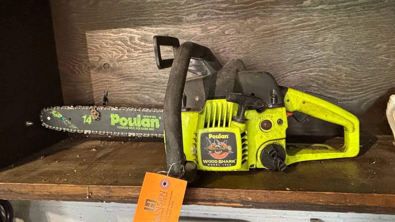 Poulan Woodshark Chainsaw