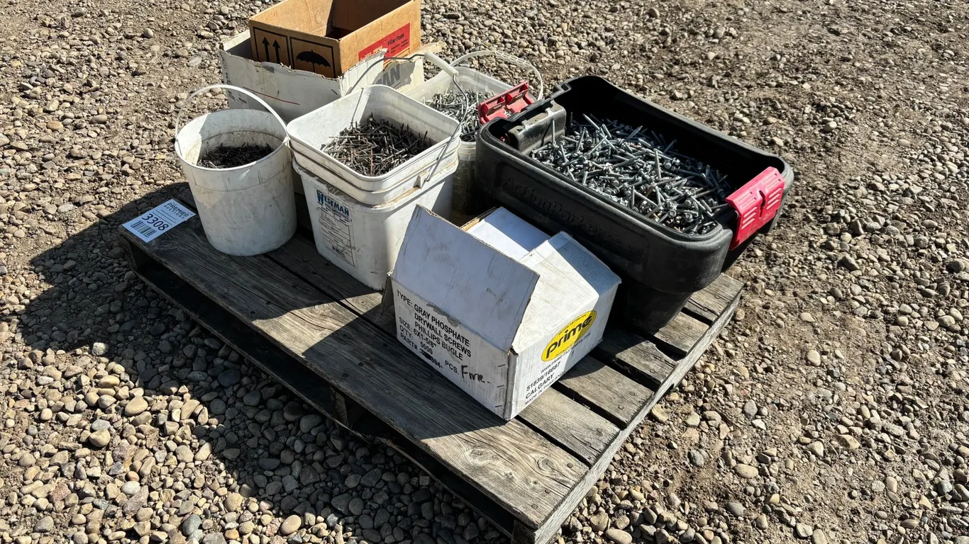 Qty of Masonry Fasteners