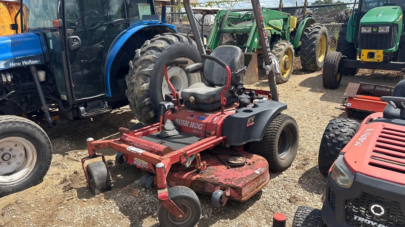 BUSHHOG LAWN MOWER | FOR PARTS/REPAIRS