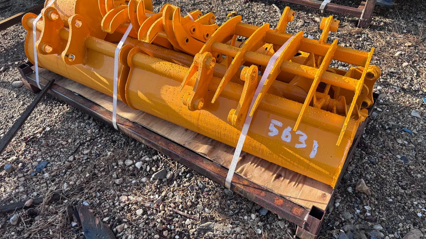 QTY (8) CAT 301 Excavator Attachment