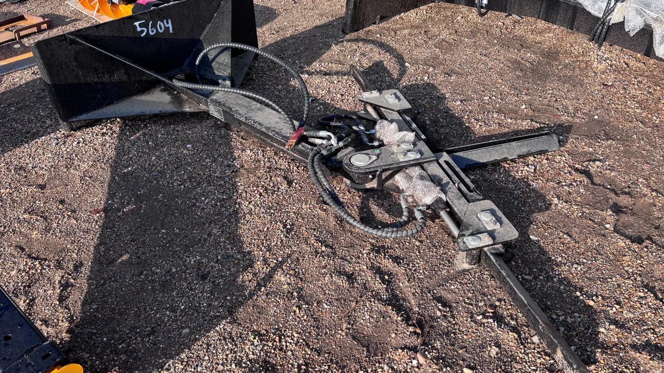 Skid Steer Tire Lifter