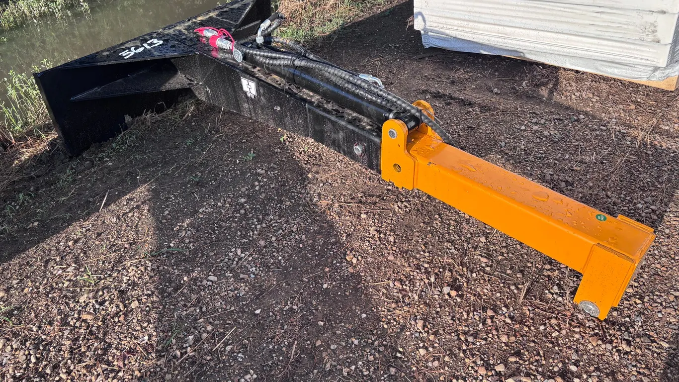Skid Steer Telescopic Boom (Short Cylinder)