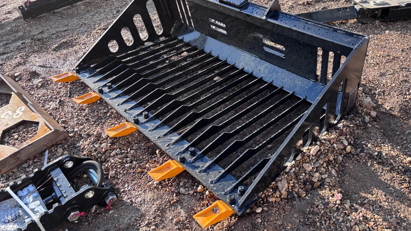 Mini Skid Steer Rock Bucket