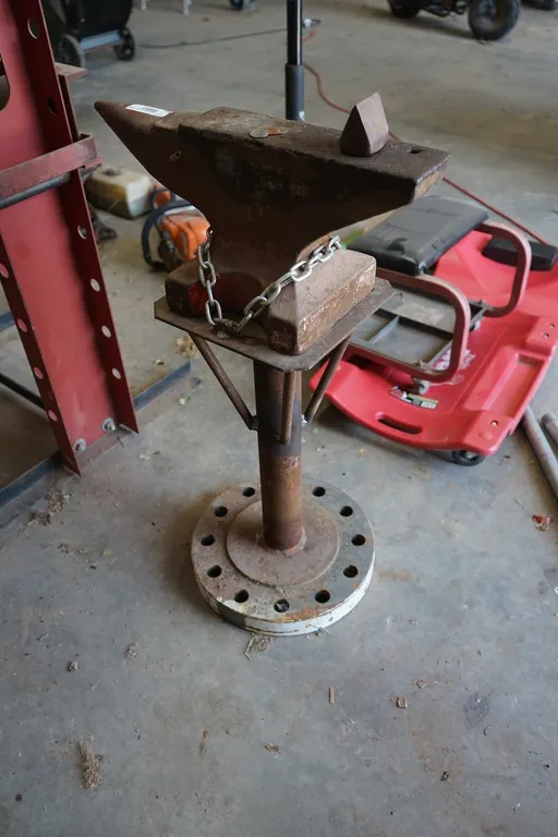 Anvil on Homemade Stand