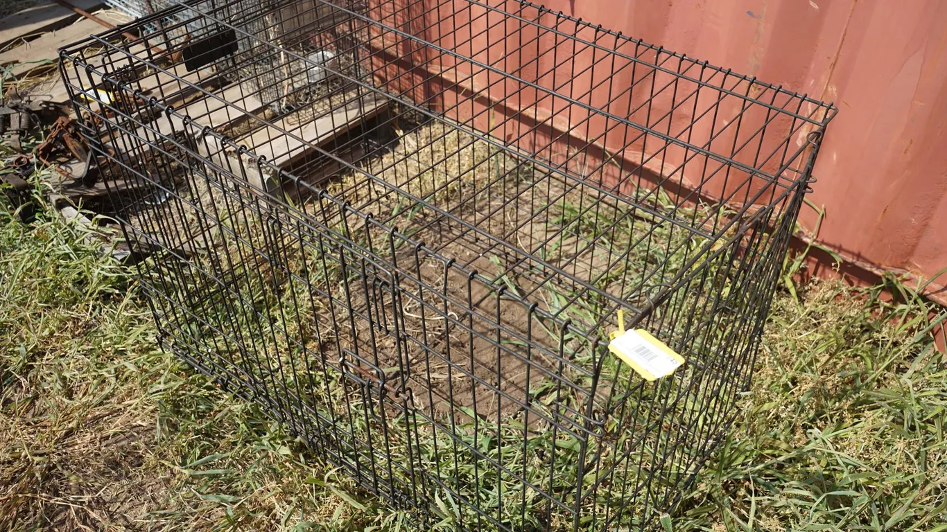 Pets Lodge Portable Pet Cage