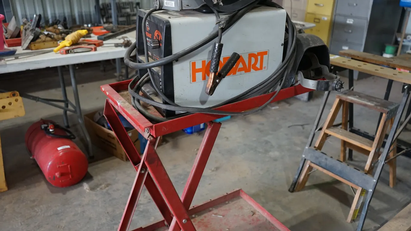 Hobart Handler 125 EZ 115v Gasless Wire Feed Welder