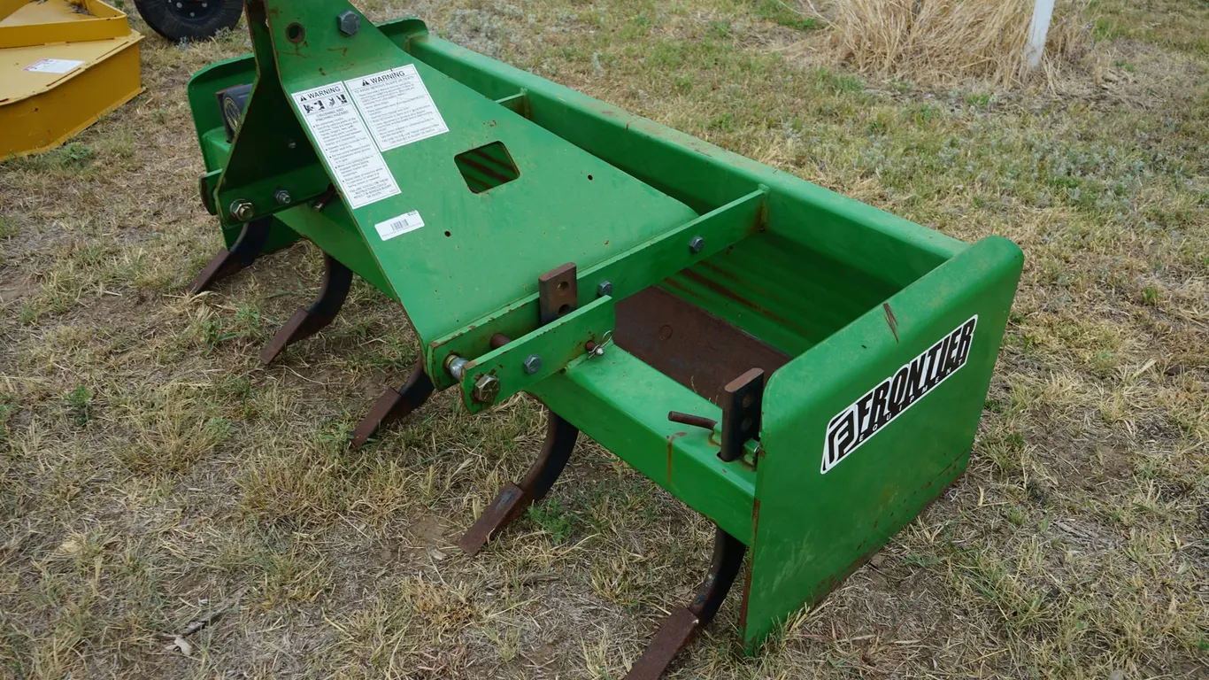 3pt Frontier Box Scraper