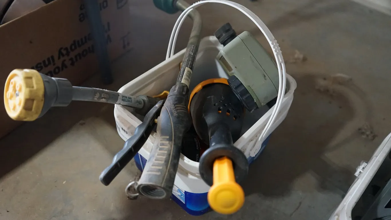 Misc. Garden Hose Sprayers