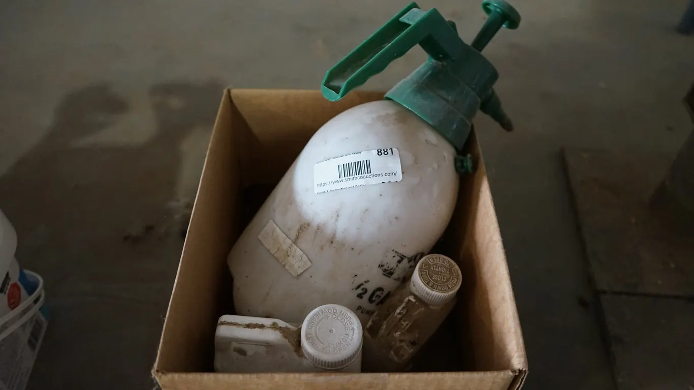 Garden Chemicals with Sprayer