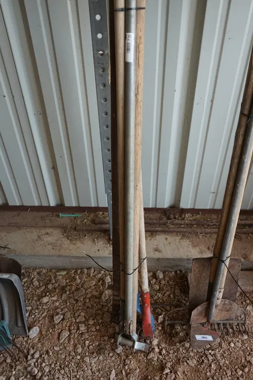 4 Misc. Garden Hand Tools