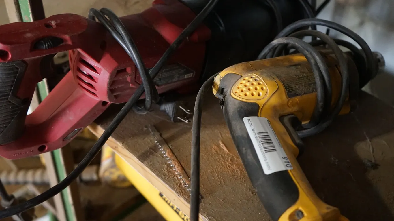 Dewalt Drill & Skill Sawzall