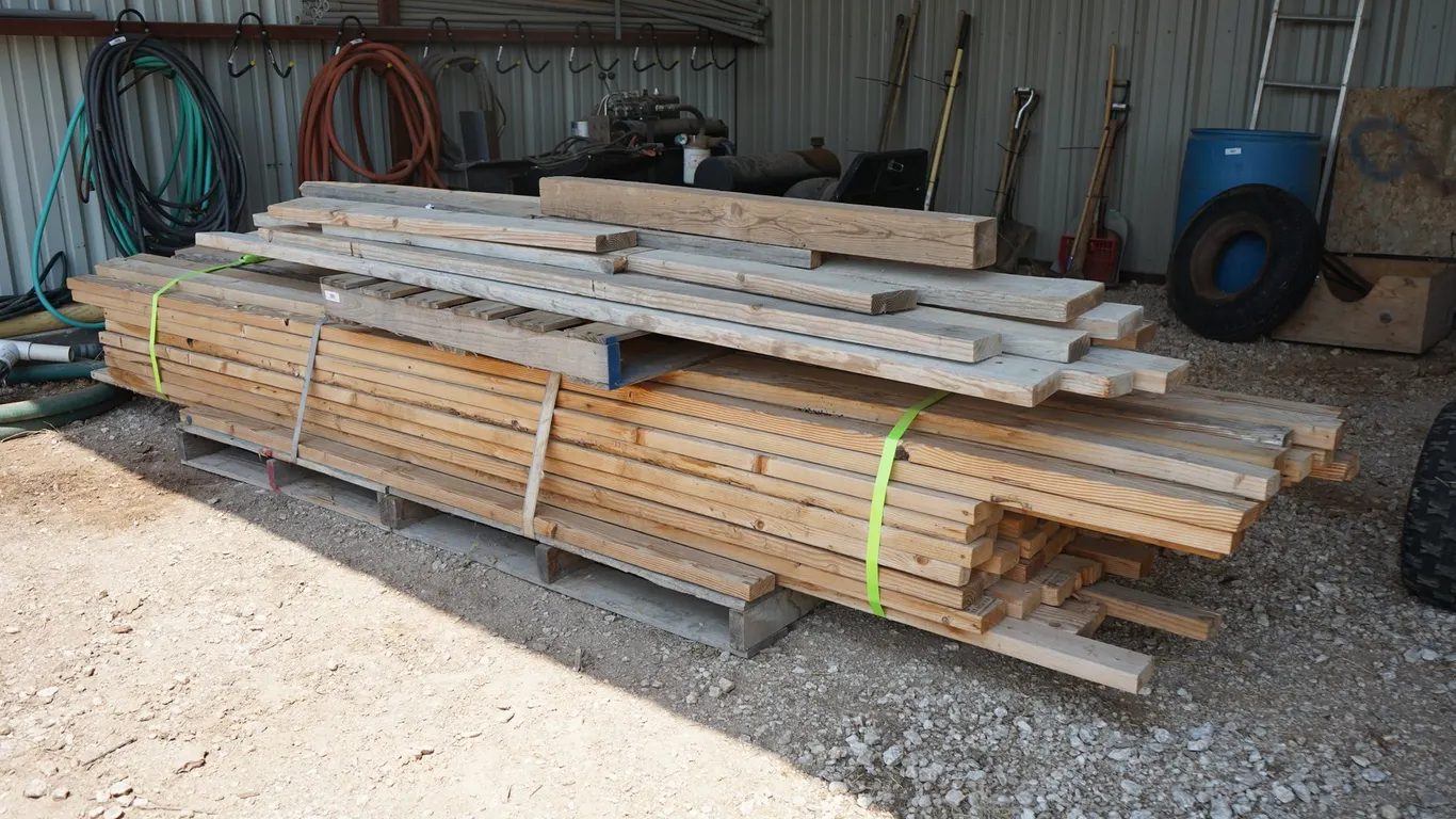 Large Lot Misc. Lumber
