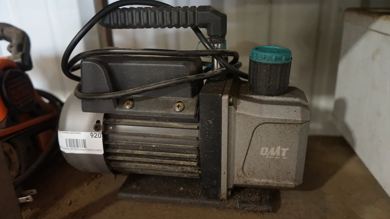DMT 3.5CFM Single Stage Vacuum Pump