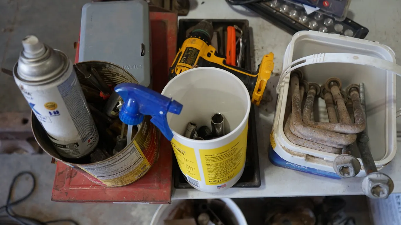 Misc. Sockets, U Bolts, Putty Knives