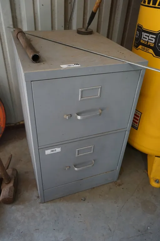 2 Drawer Metal Shelf & Top Drawer Contents