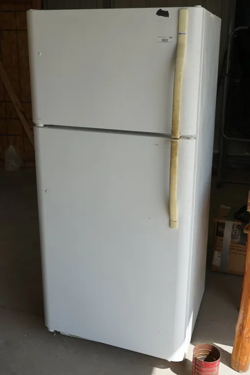 2009 Kenmore Upright Freezer over Fridge