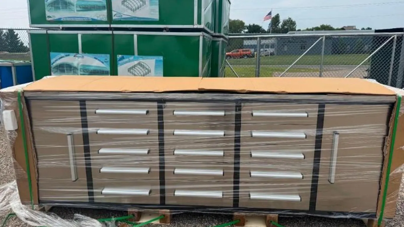 NEW 10FT STAINLESS STEEL 15 DRAWERS AND 2 STORAGE CABINETS TOOL/WORKBENCH