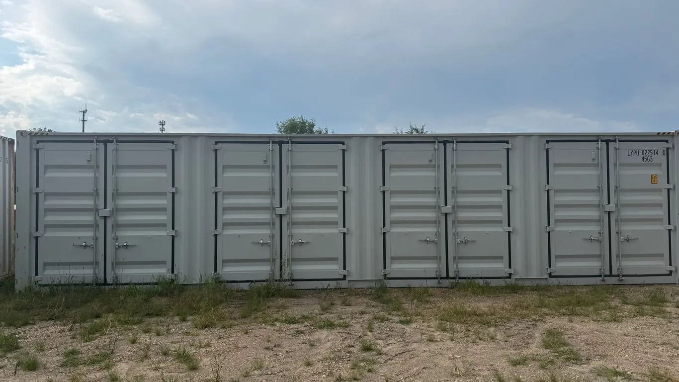 ONE TRIP 40FT WITH 4 SIDE DOORS SHIPPING CONTAINER