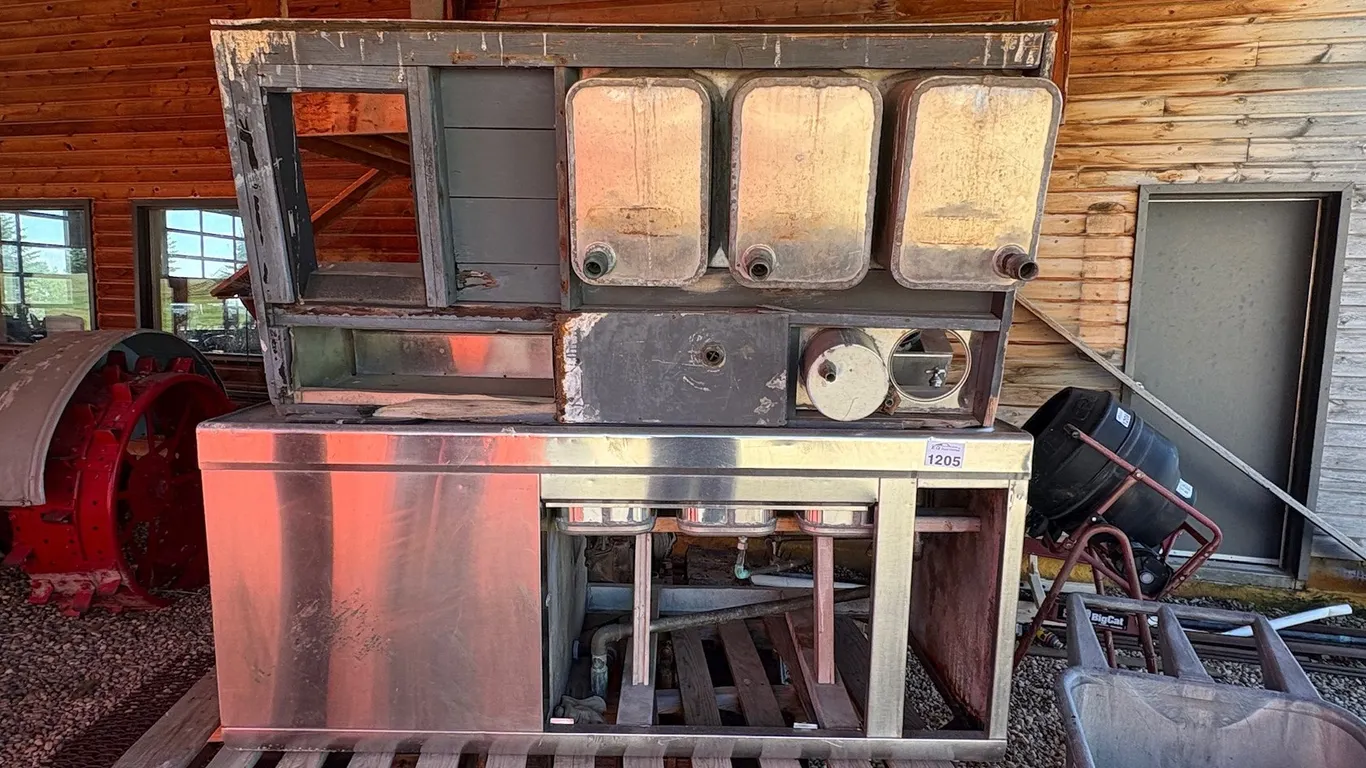 Lot 1205
