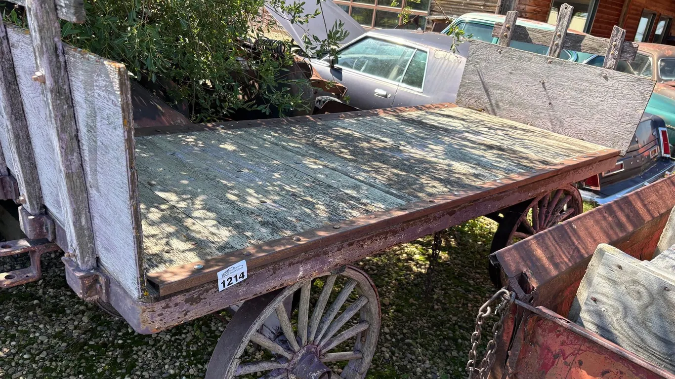Lot 1214
