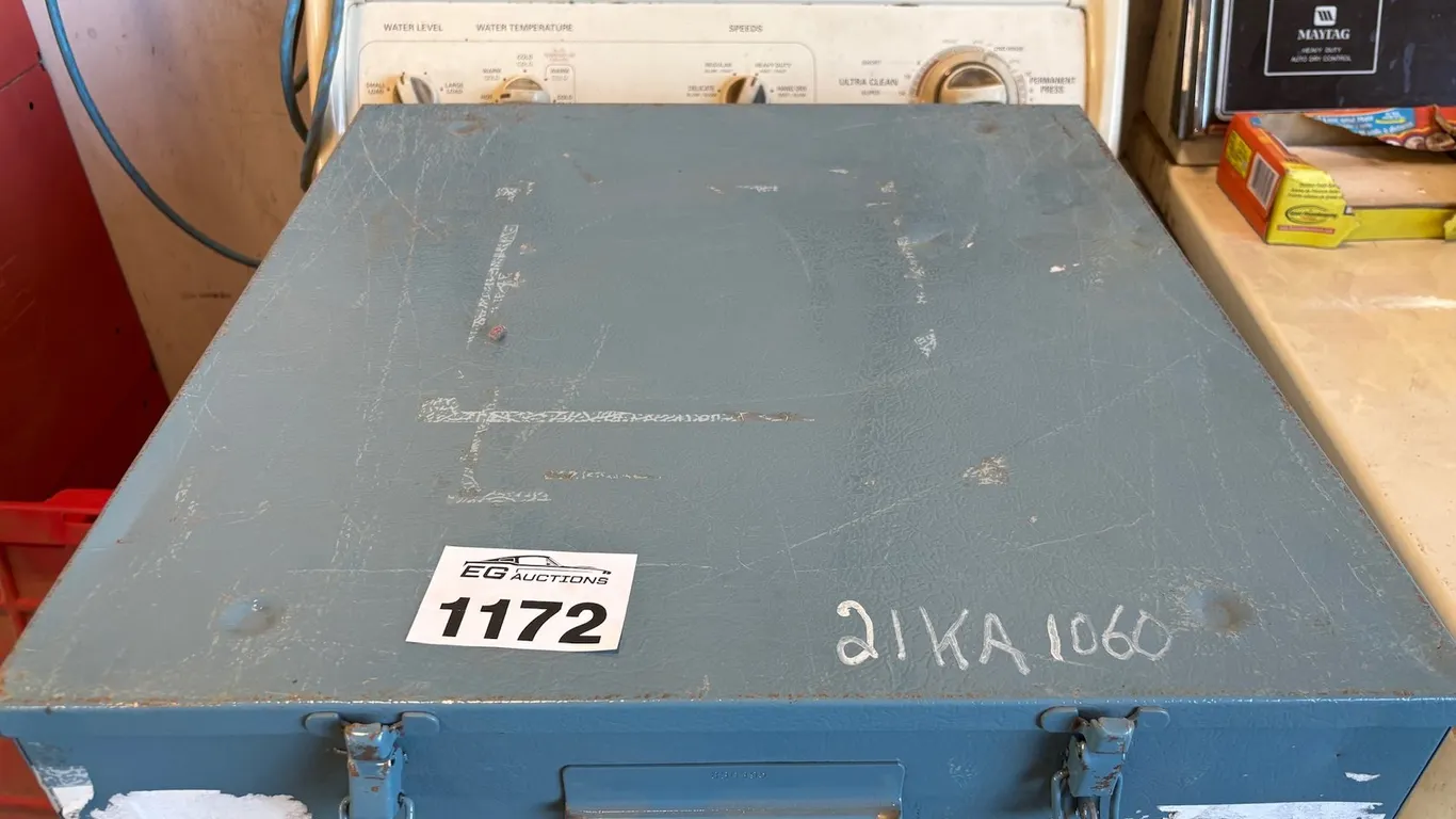Lot 1172