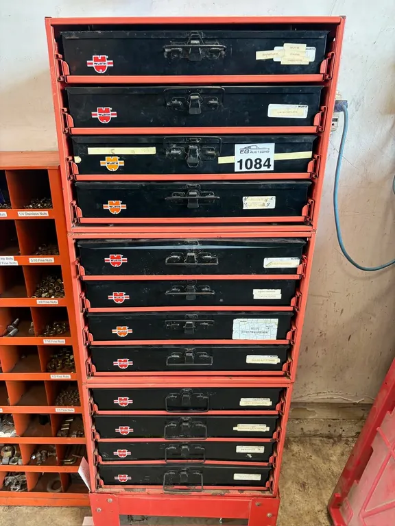 Lot 1084