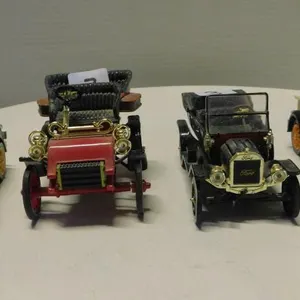 1/43 4 PC LOT OF ANTIQUE CARS