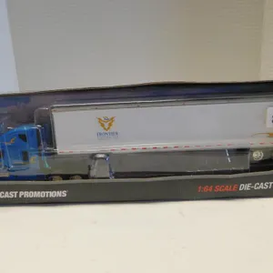 1/64 DCP FRONTIE CASCADIA