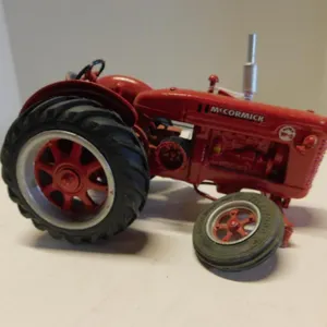 1/16 TEESWATER MCCORMICK SUPER W-6, BROKEN