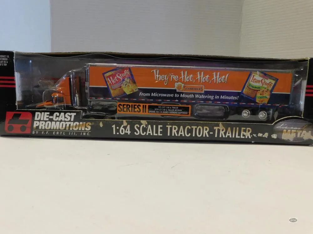 1/64 DCP SCHNEIDERS INTERNATIONAL DAY CAB SEMI