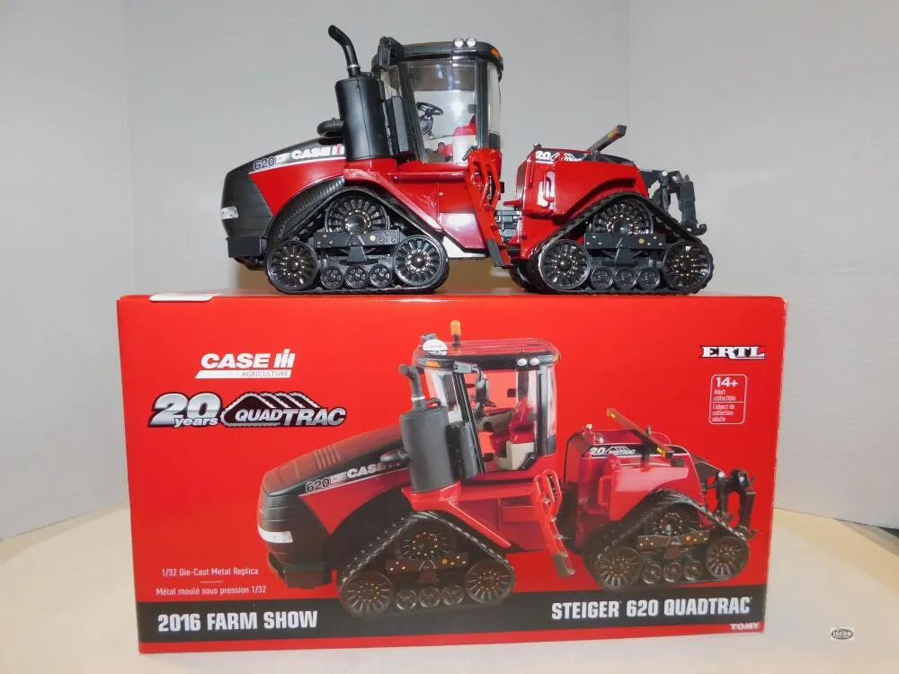 1/32 CASE IH STEIGER 680 QUADTRAC ERTL, NIB
