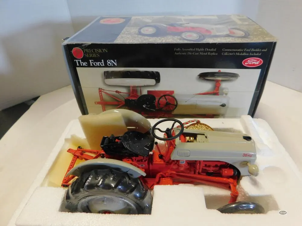 1/16 FORD 8N, ERTL PRECISION