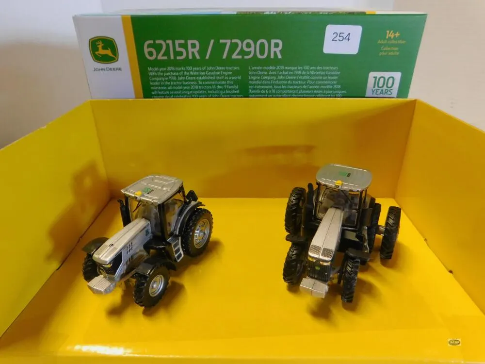 1/64 ERTL JOHN DEERE 6215R & 7290R TRACTOR SET, IN BOX