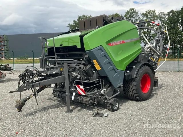 2019 Fendt Rotana 160V Round Baler