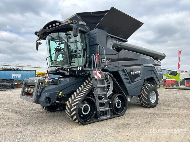 2022 Fendt Ideal 10T Combine Harvester