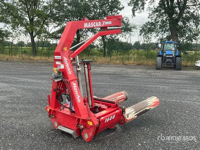 2008 Mascar 1600 Bale Wrapper