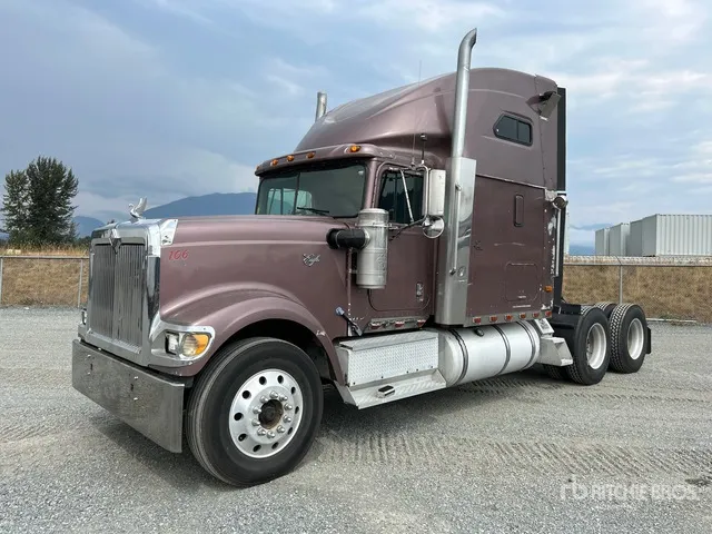 1999 International 9900 Eagle 6x4 T/A Sleeper Truck Tractor