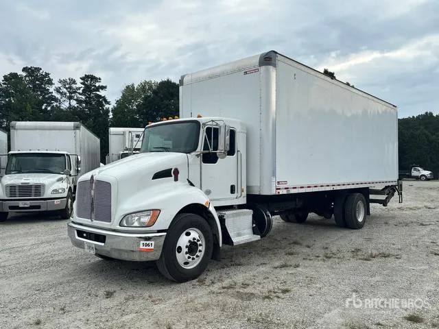 2020 Kenworth T270 4x2 Van Truck
