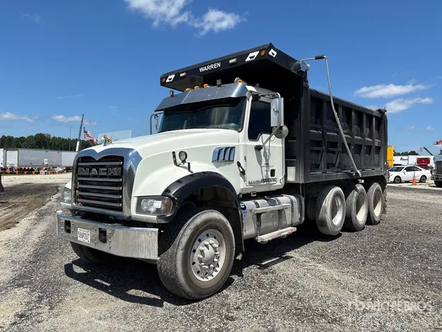 2015 Mack GU713 8x4 Tri/A Dump Truck