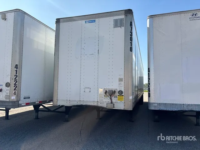 2022 Stoughton ZGPVW-535T-S-C-AR 53 ft x 102 in T/A Van Trailer
