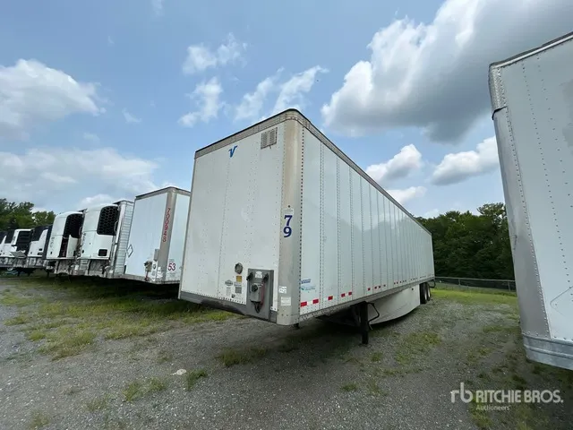 2022 Vanguard VXP 53 ft x 102 in T/A Van Trailer