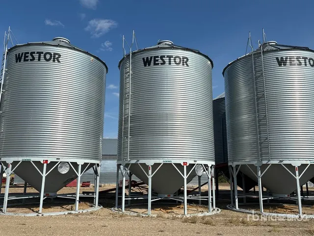 Westor 1805 +/- 4920 bu 5 Ring Hopper Grain Bin