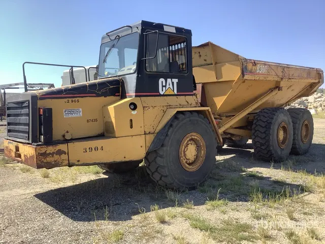 1998 Cat D300E Articulated Dump Truck